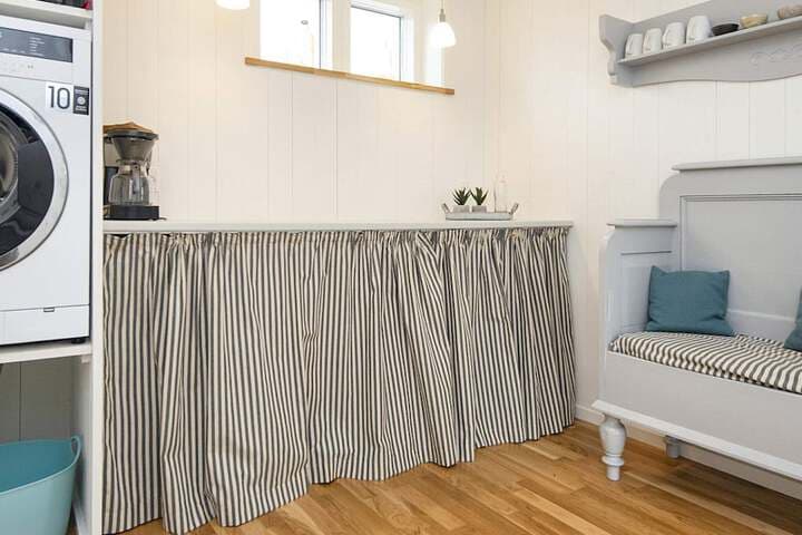 8 Person Holiday Home in Grenaa photo 4