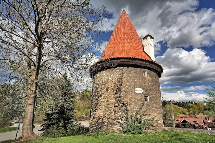Krumlov Tower photo 3