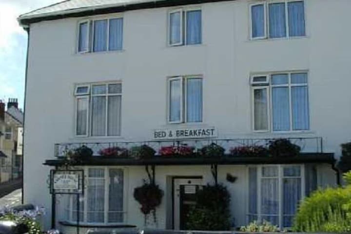Corner House Guest House photo 1