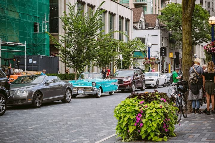 QuickStay Luxury in Yorkville (Yonge & Bloor) photo 2