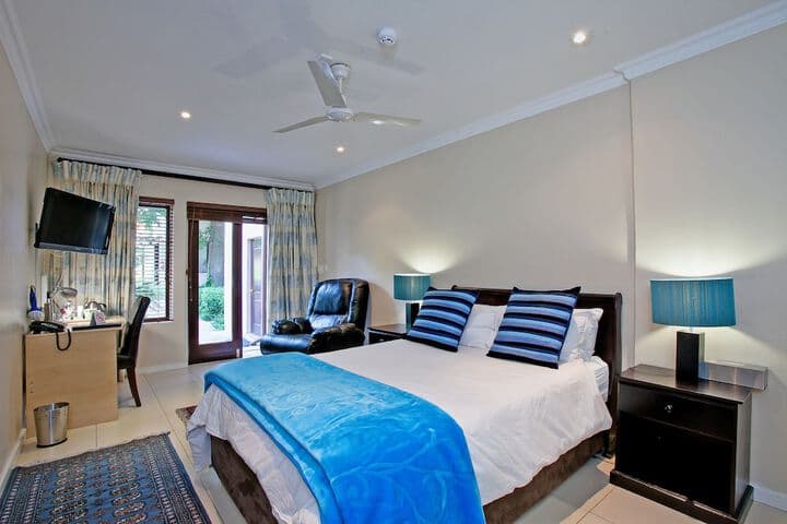 NO66 Sandton Lodge photo 3