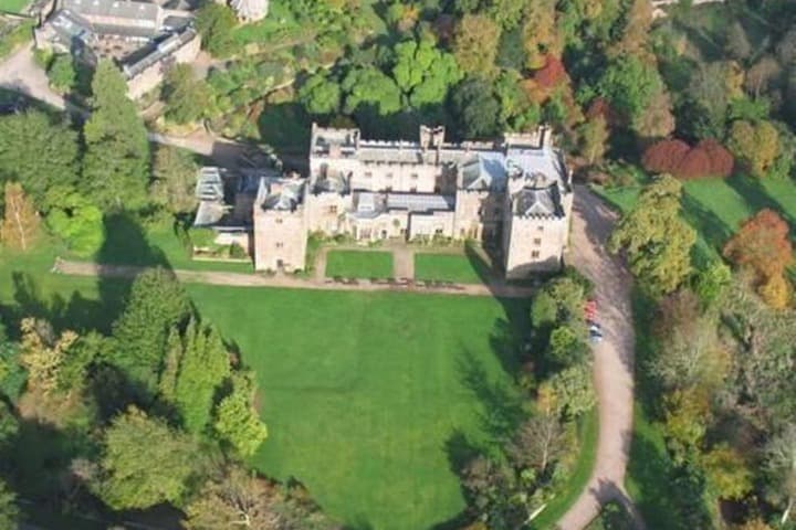Irton Hall photo 2