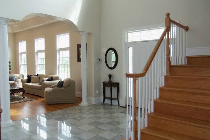 Loudoun Valley Manor photo 4