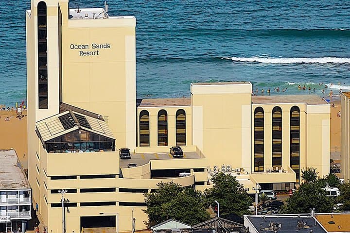 Ocean Sands Resort Oceanfront Virginia Beach by Vacatia photo 3