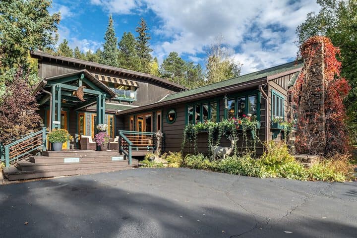 Highland Haven Creekside Inn photo 5