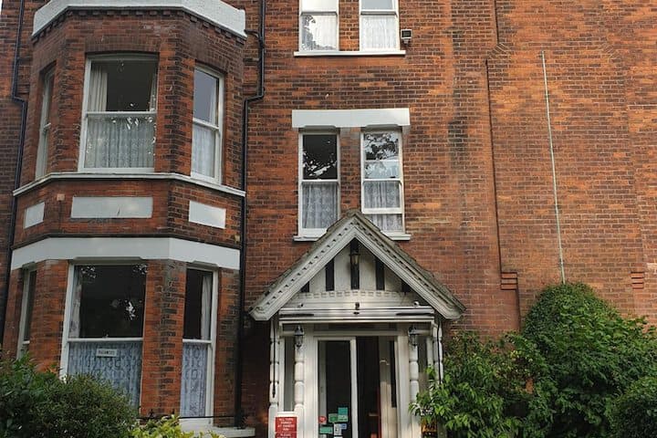 The Wycliffe Guest House photo 4