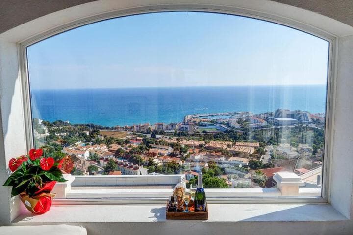 Zen Villa by Hello Homes Sitges photo 3