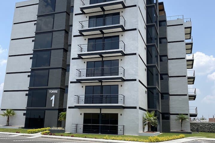 Ventura Apartments photo 2