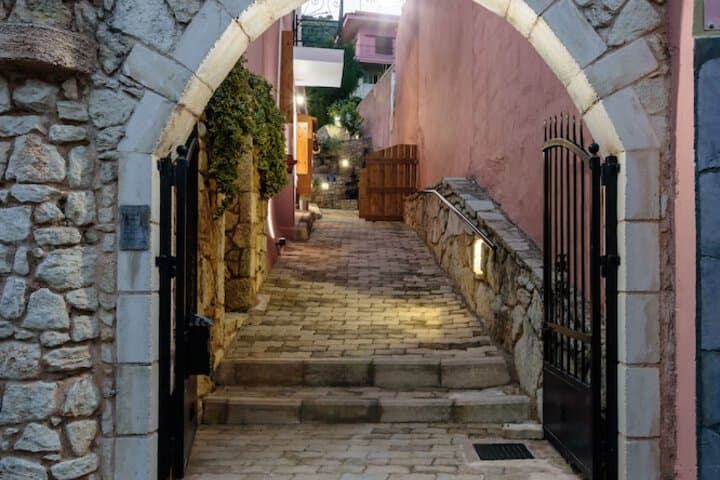 Petronikolis Traditional House photo 3