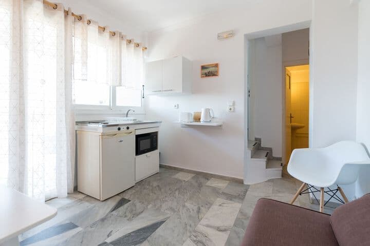 Poseidon Apartments photo 3