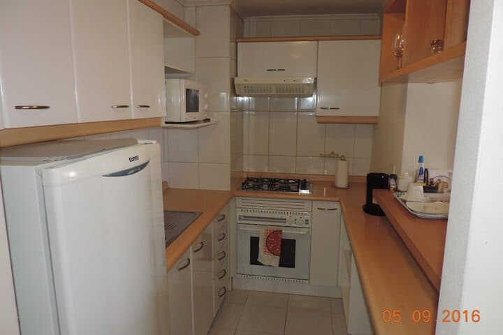 At Home Roger de Flor photo 4