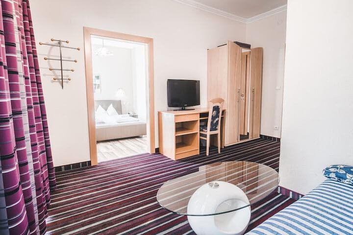 Hotel Kärntnerhof Velden by S4Y photo 5