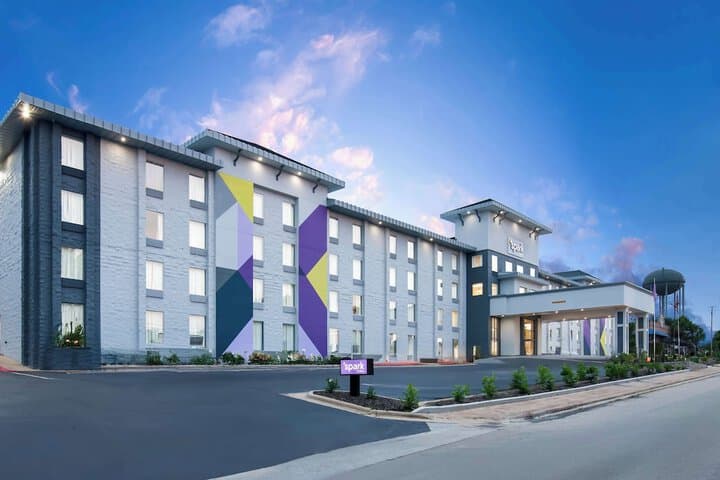 Spark by Hilton Branson Meadows photo 3
