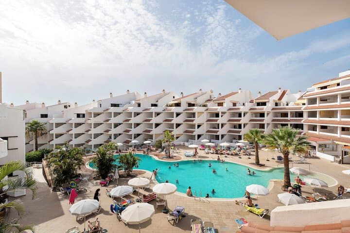 Paloma Beach Apartments photo 3