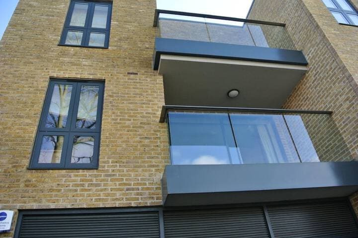 Lodge Drive Apartments photo 2