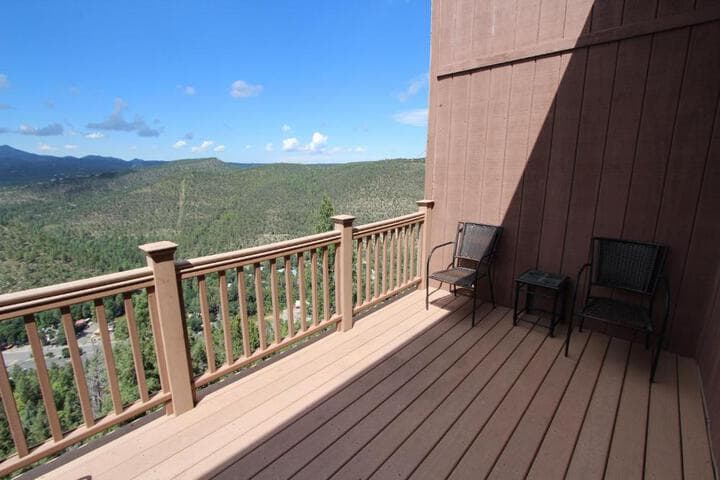 Crown Point Resort by VRI Americas photo 5