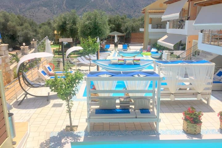All Saints Villas photo 4