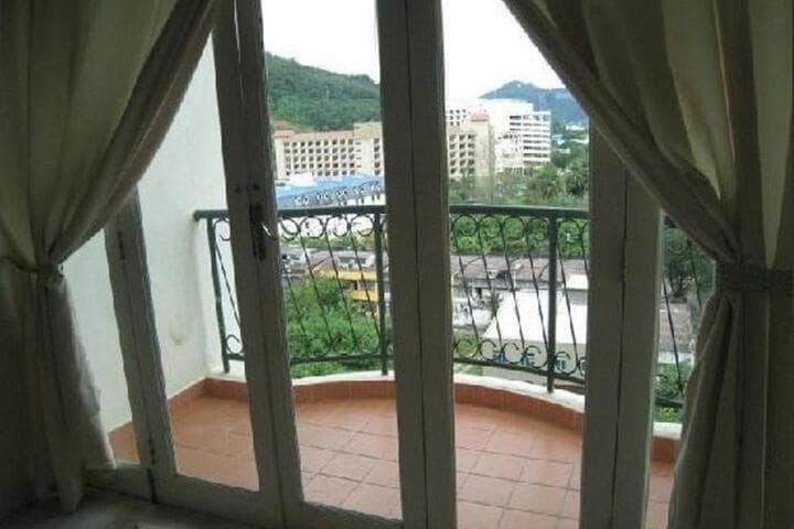 Kuah Town Service Suite Apartment at Century Suria photo 4