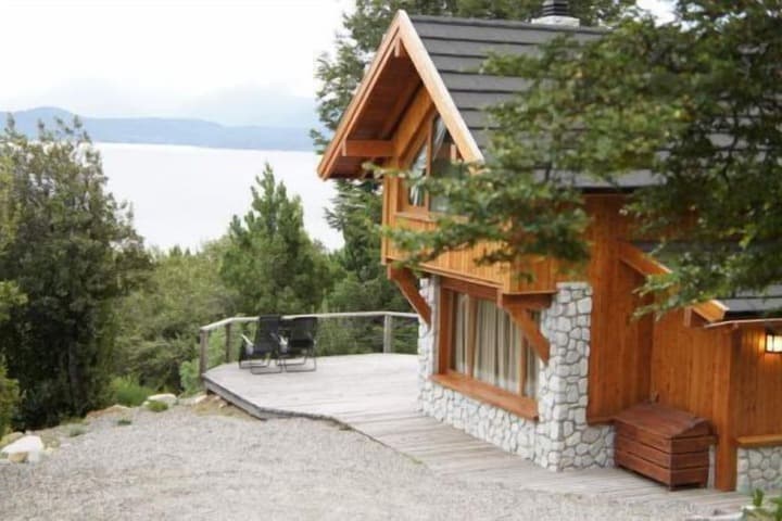 Las Morillas Huemul Lodge photo 3