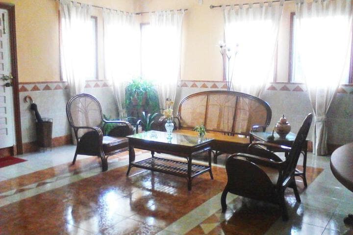 Hostal Alameda photo 1