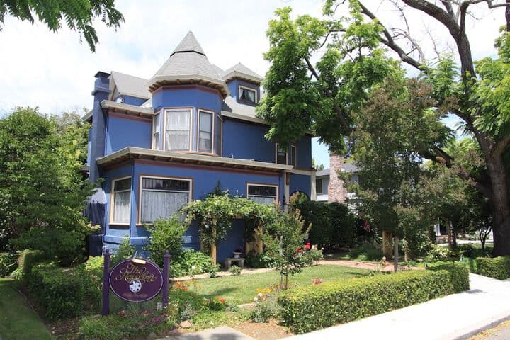 Napa Inn photo 4