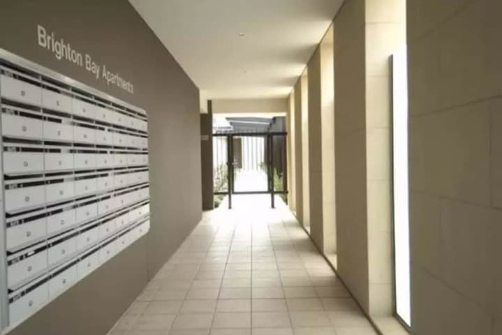 Brighton Bay Apartments photo 3