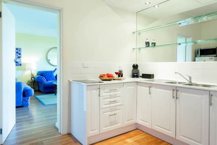 Victor Apartments photo 3