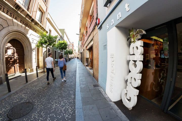 Sant Jordi Hostels Gracia photo 2