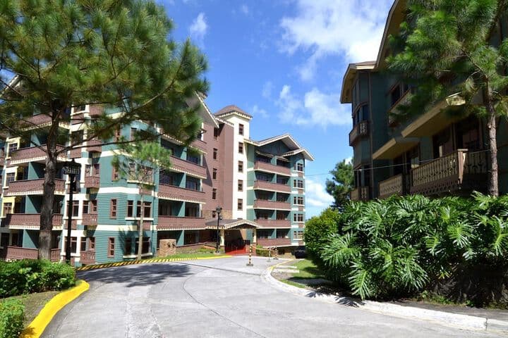 Pulong Cacawate destination view