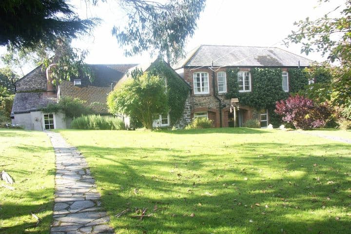 Collaven Manor Hotel photo 5