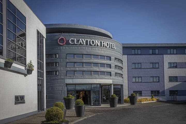 Clayton Hotel Liffey Valley photo 2