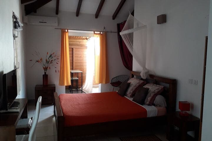 Le Saint Georges photo 1