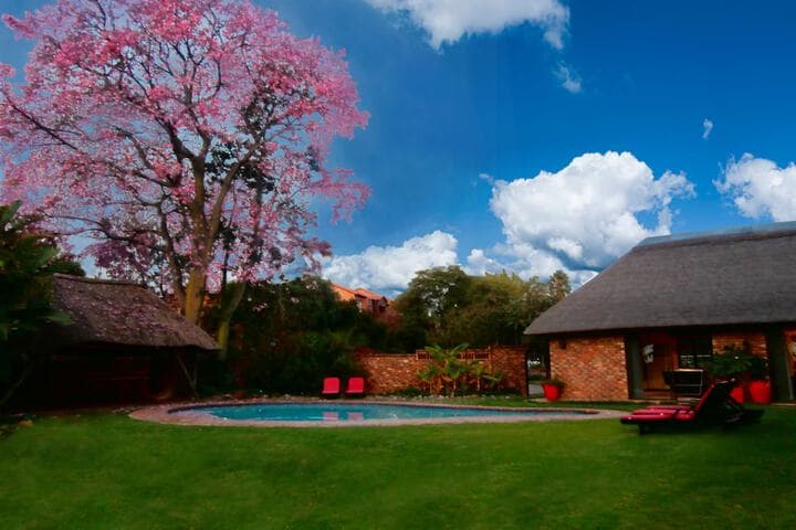 African Footprints Lodge photo 2