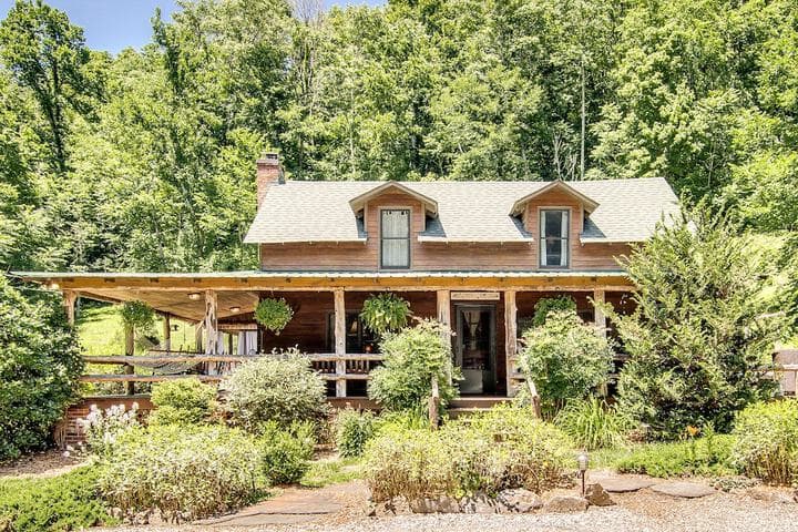 Gordonsville destination view