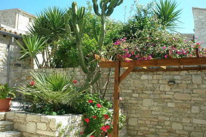 Traditional Village Houses Skarinou photo 2