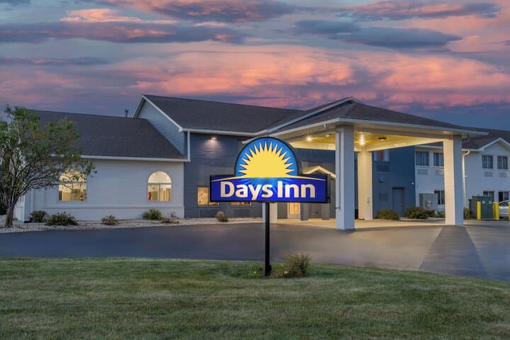 Days Inn by Wyndham Sturtevant / Racine / Mount Pleasant photo 5