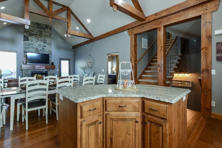 Cedar Crest Lodge photo 3