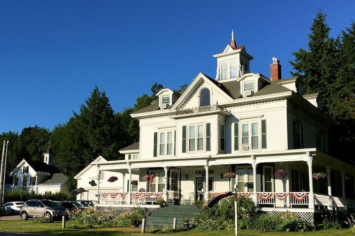 Sutton House B & B photo 3