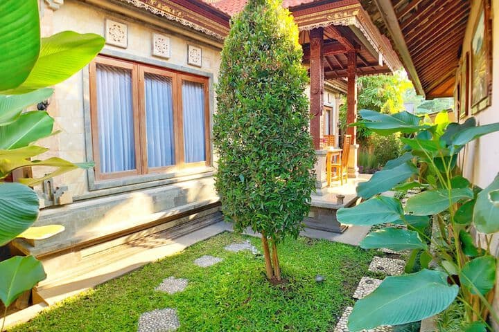 Uma Dewi Guest House photo 2