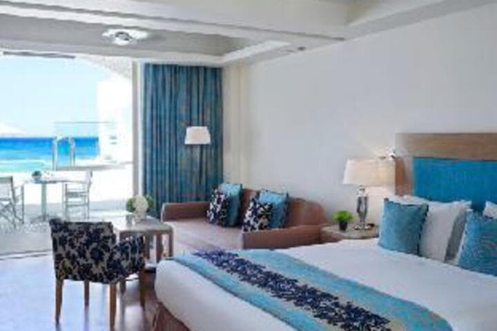 Knossos Beach Bungalows Suites Resort & Spa photo 3