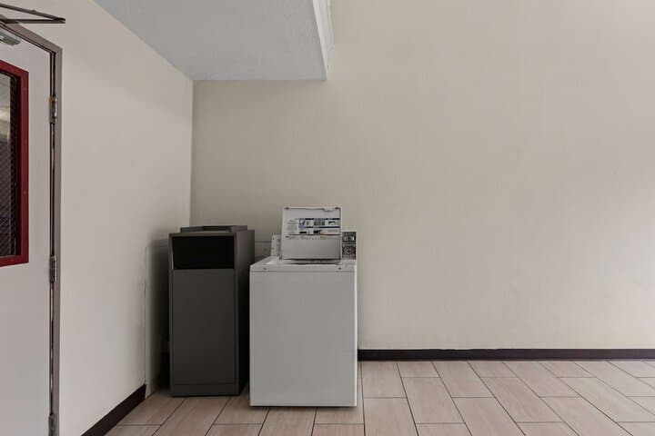 Red Lion Inn & Suites Caseyville photo 3
