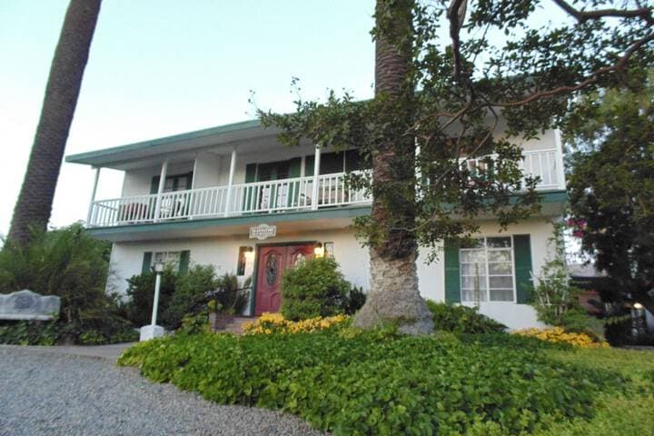The Parks Inn Bed&Breakfast photo 2