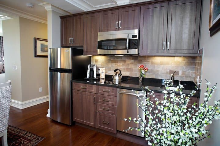 Guesthouse at Norwalk Inn photo 4