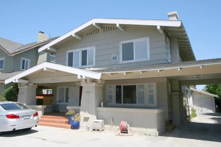 MYstayLa photo 2