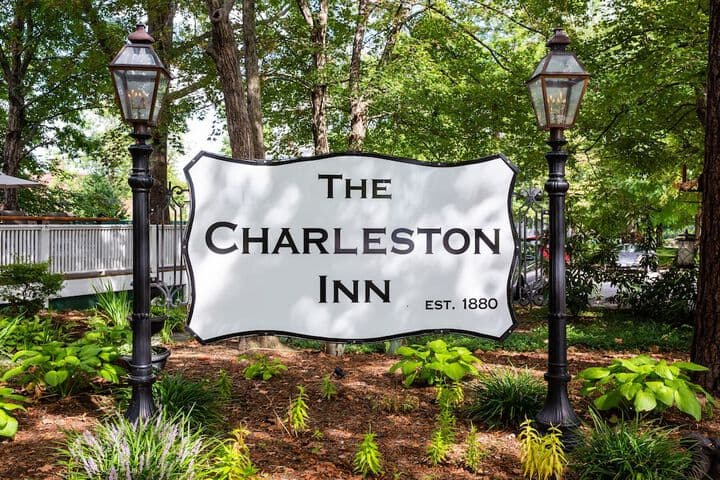 Hendersonville destination view