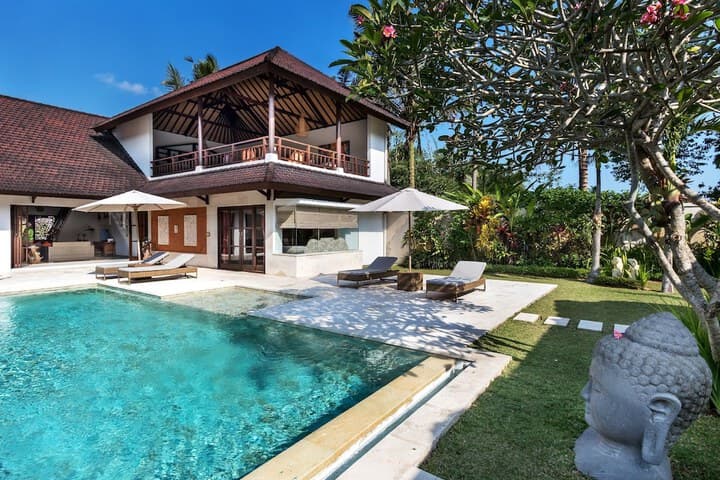 Villa Candi Kecil Empat photo 3
