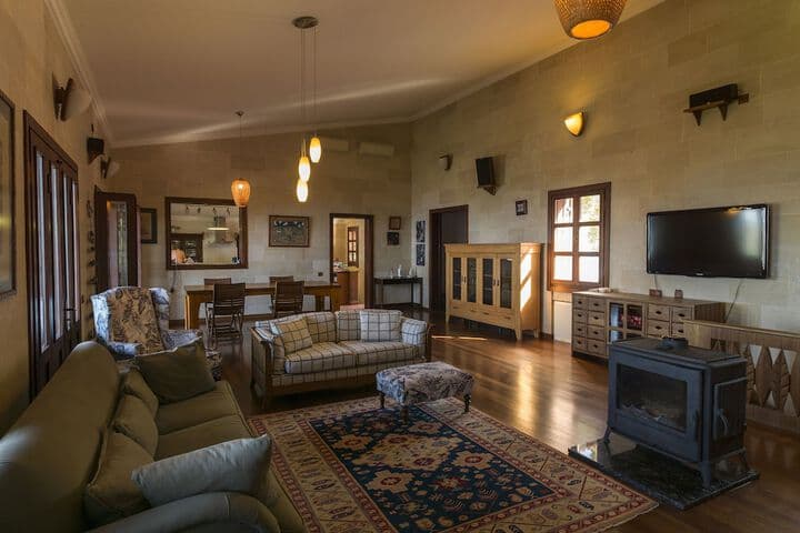 Villa Vino photo 4
