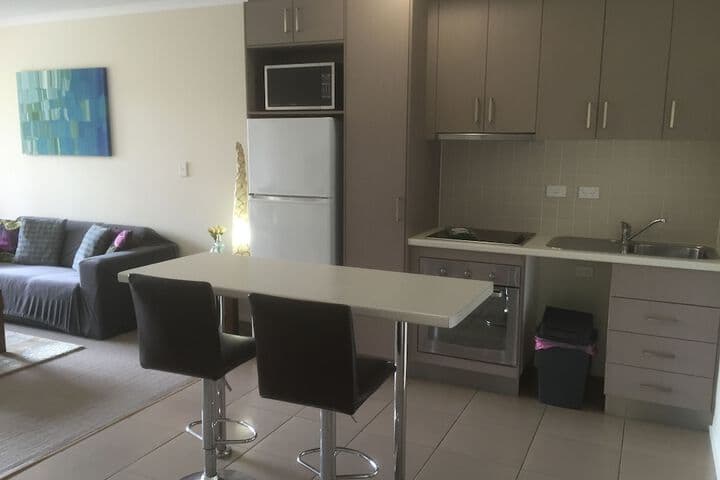 Airlie Central Apartments photo 3