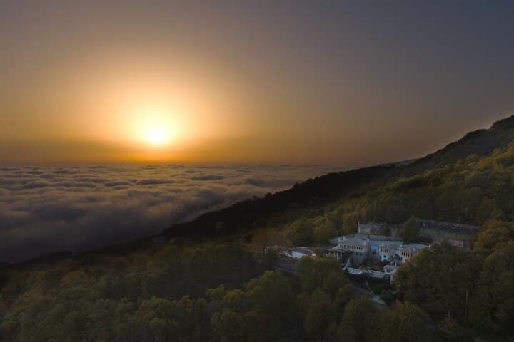 12 Months Luxury Resort photo 2