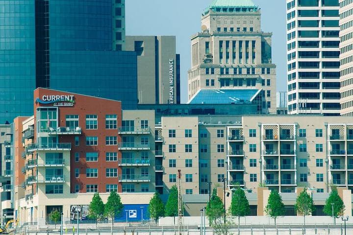 Bridgestreet at Current at the Banks photo 4
